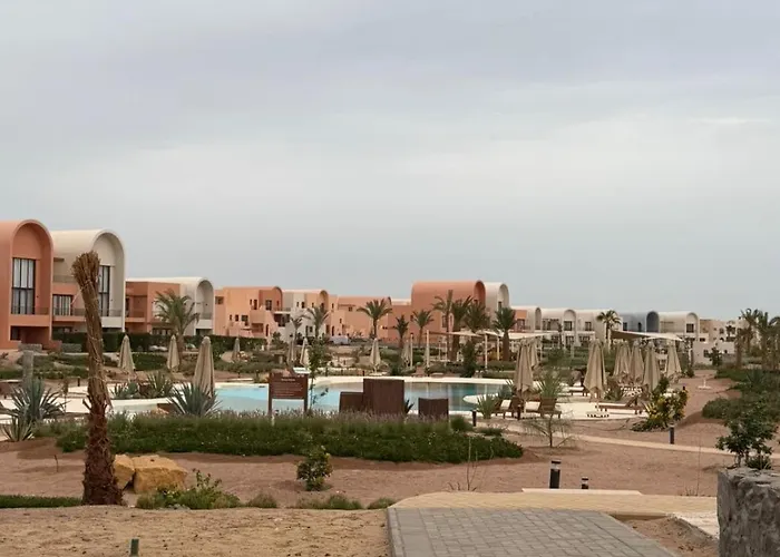 Kamaran Gouna Pool & Mountain View شقة الغردقة